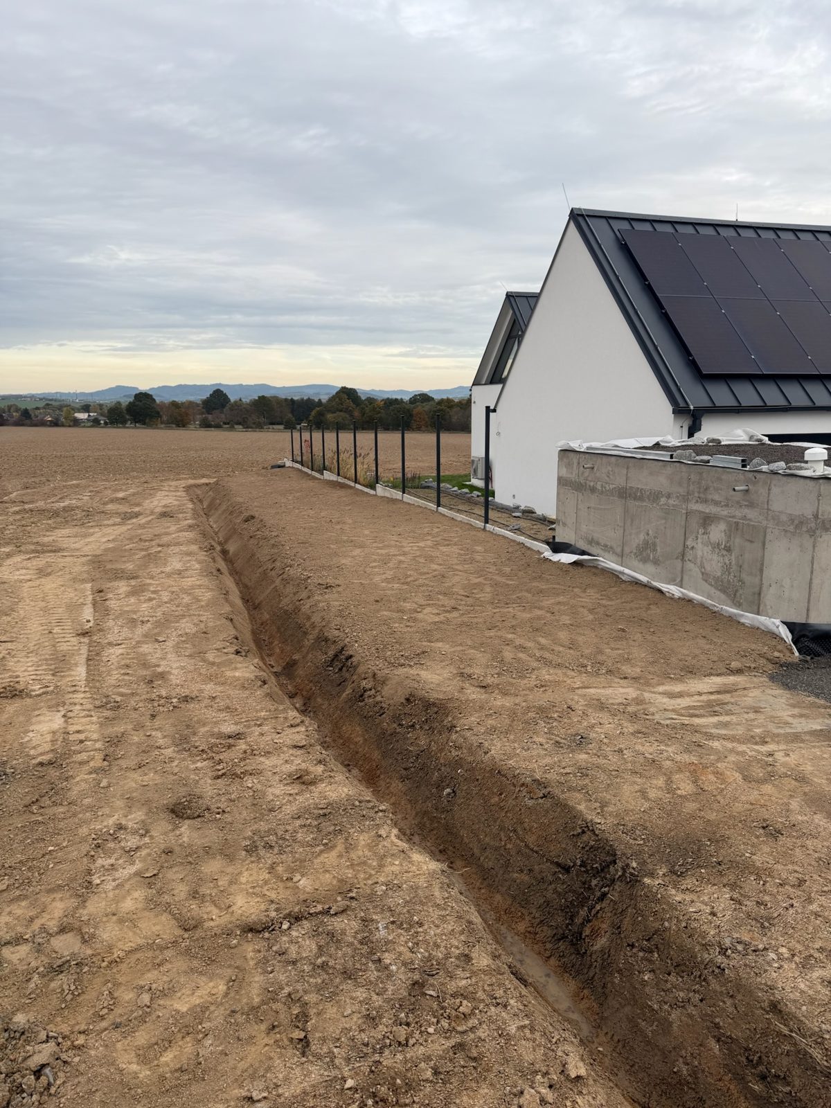 Bezděkov — exteriér a okolí domu — foto 10
