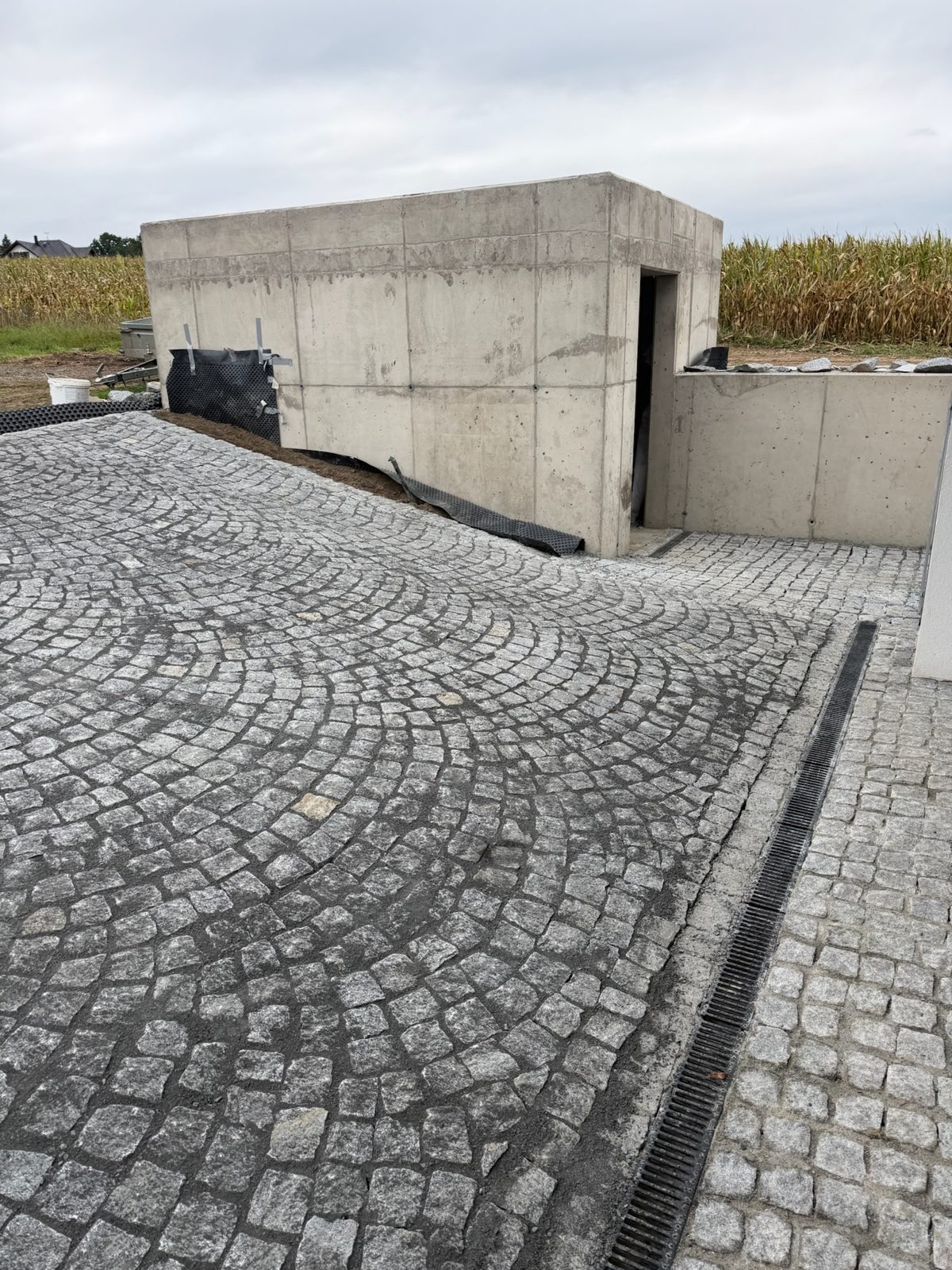 Bezděkov — exteriér a okolí domu — foto 2